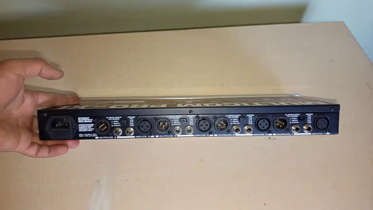 Behringer MDX4600 Multicom Pro-XL - 4 Kanallı Kompresör / Limiter Elazığ - Galeri 3