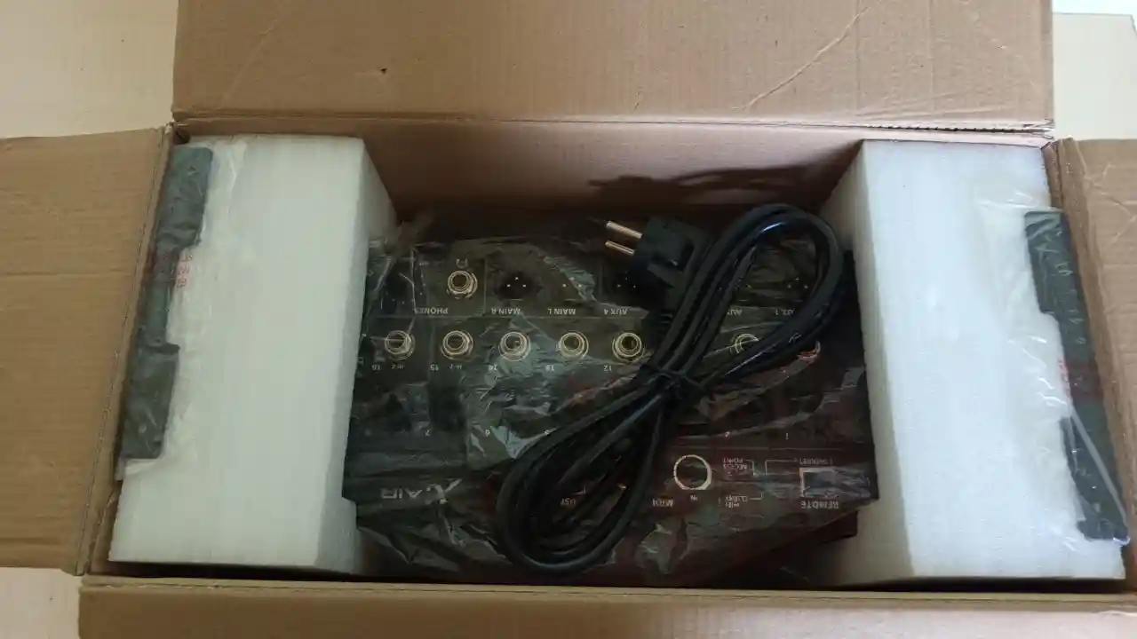 Behringer X AIR XR16 Dijital Mikser - Sıfır / Kutusunda Sadece Test Edildi - Galeri 2