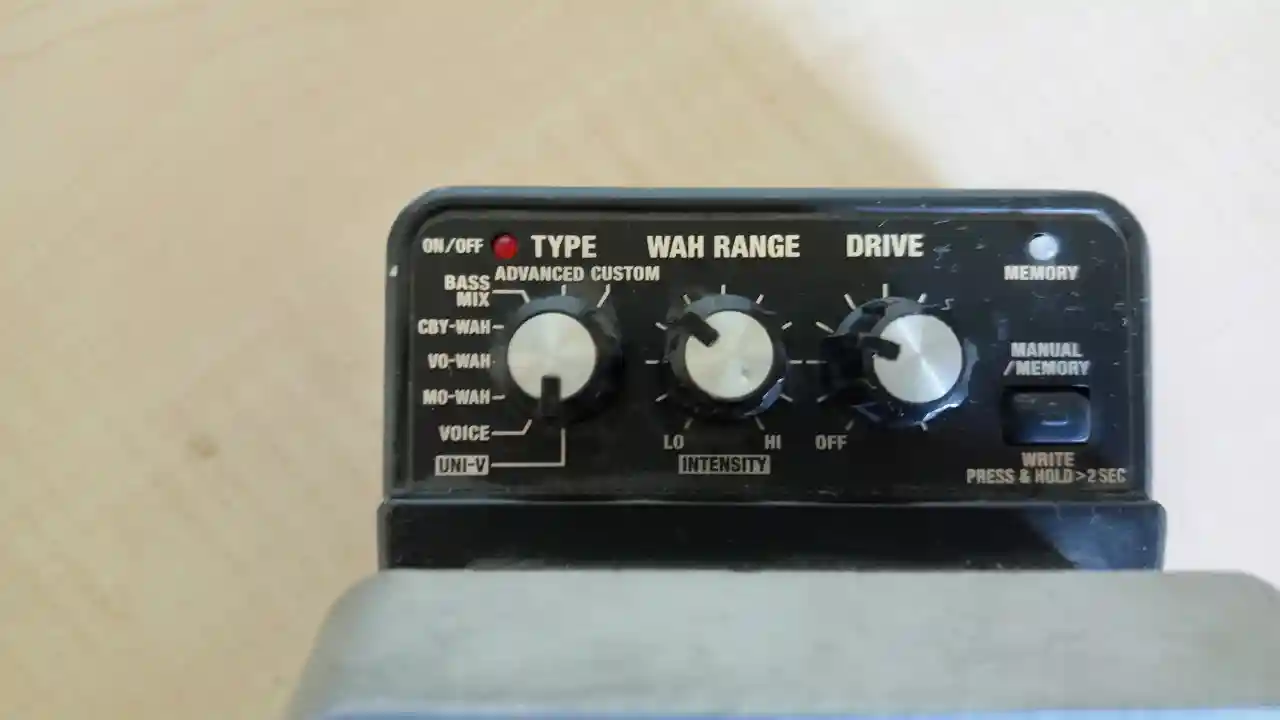 Boss PW 10 V-Wah Efsane Wah Pedalı Sorunsuz - Galeri 3