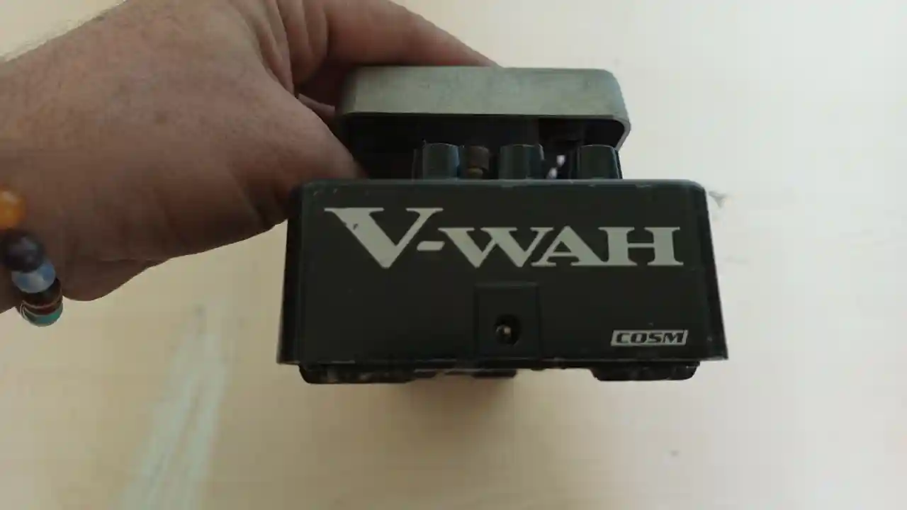 Boss PW 10 V-Wah Efsane Wah Pedalı Sorunsuz - Galeri 4