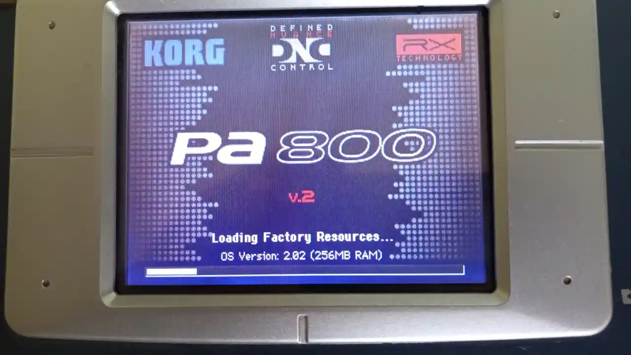 Efsane Sahne Klavyesi: Korg Pa800 OS v2 + 256 MB RAM - Galeri 2