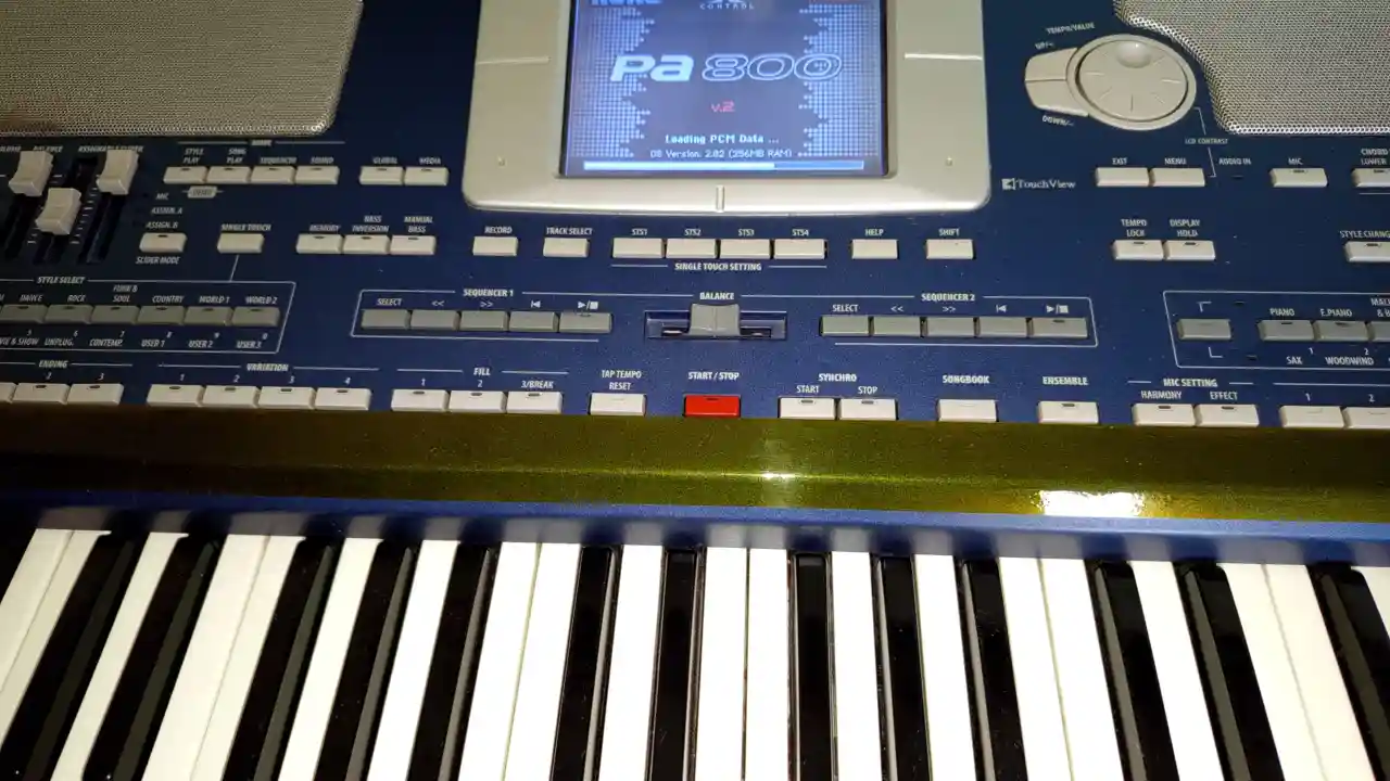 Efsane Sahne Klavyesi: Korg Pa800 OS v2 + 256 MB RAM - Galeri 4