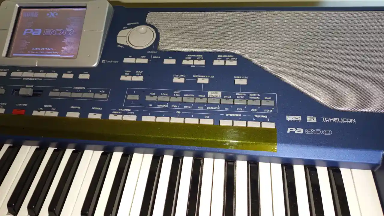 Efsane Sahne Klavyesi: Korg Pa800 OS v2 + 256 MB RAM - Galeri 5