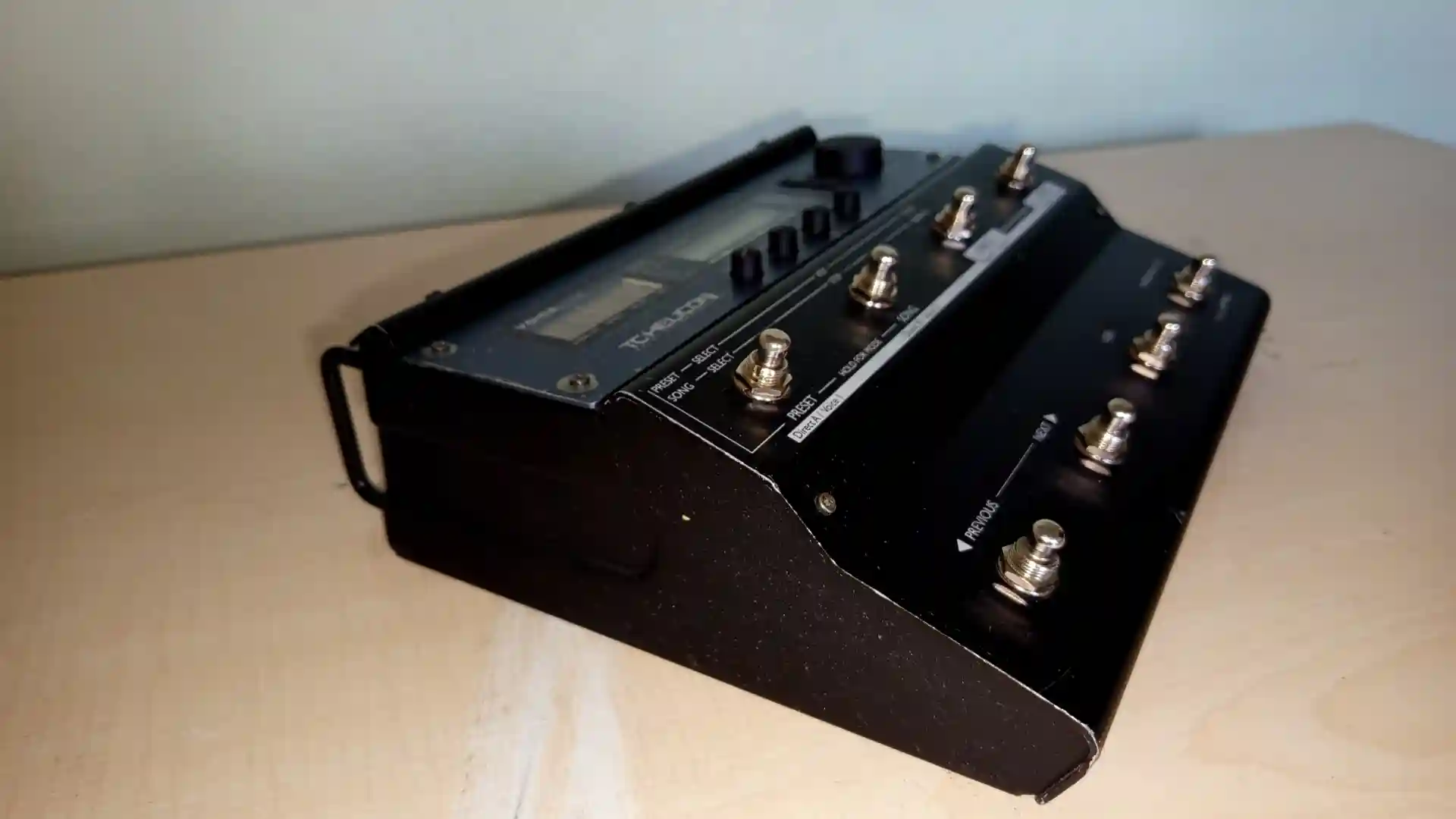 Efsane Vokal Prosesörü: TC-Helicon VoiceLive (Tank Gibi Robust Kasa) - Galeri 2