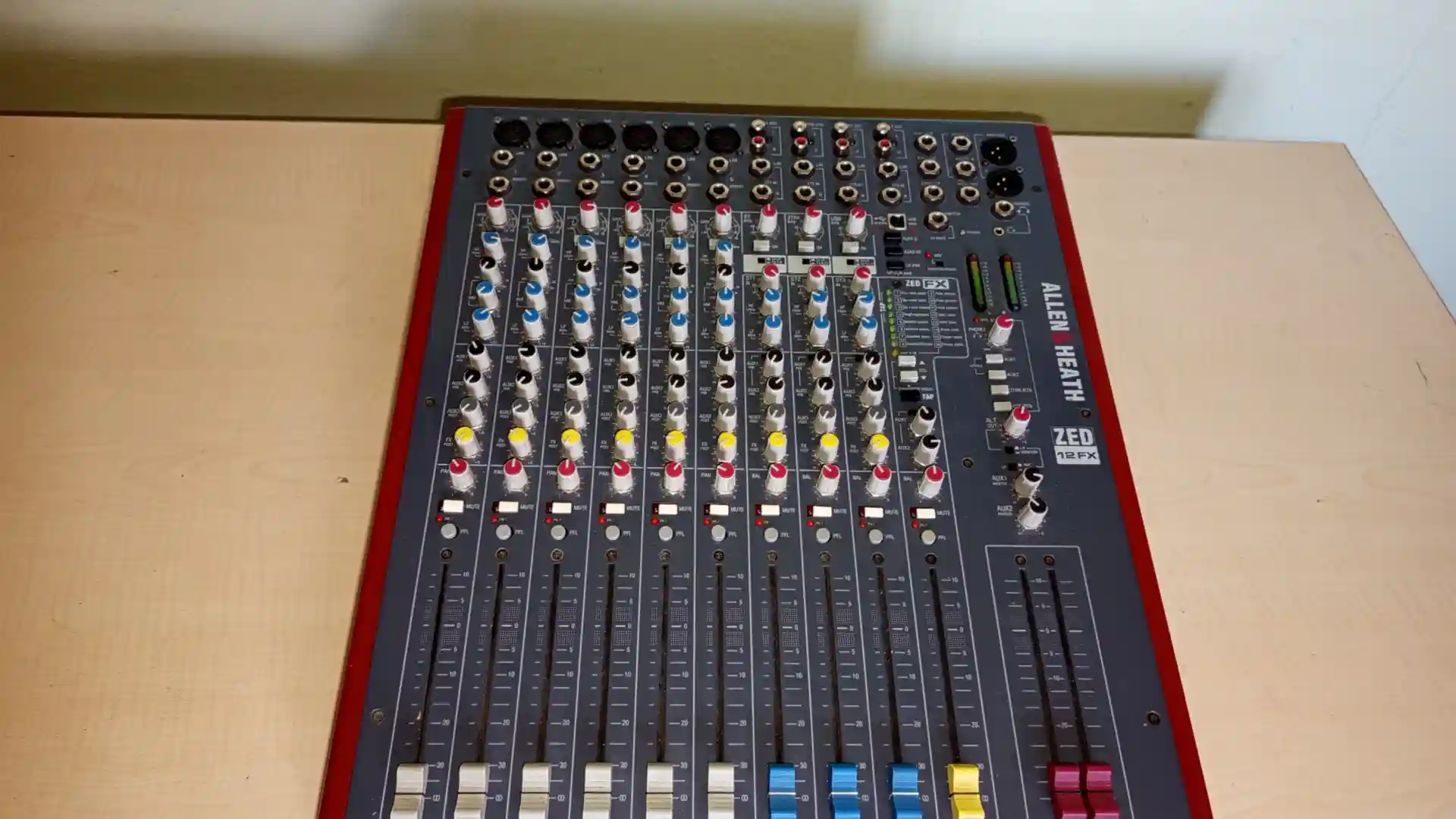 Allen & Heath ZED-12FX - Tertemiz / USB Ses Kartlı & Efektli Mikser - Analog Mikser Elazığ
