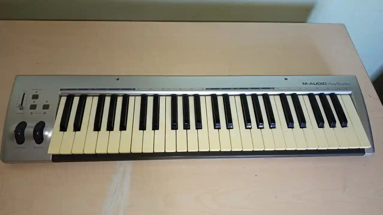 M-Audio KeyStudio 49 - 4 Oktav USB MIDI Klavye - Midi klavye - Referans Monitörleri Elazığ